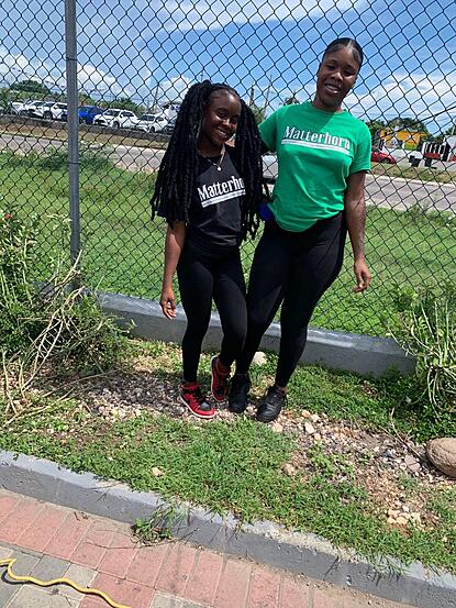 Sinkuz Girls representing corporate company in promotion